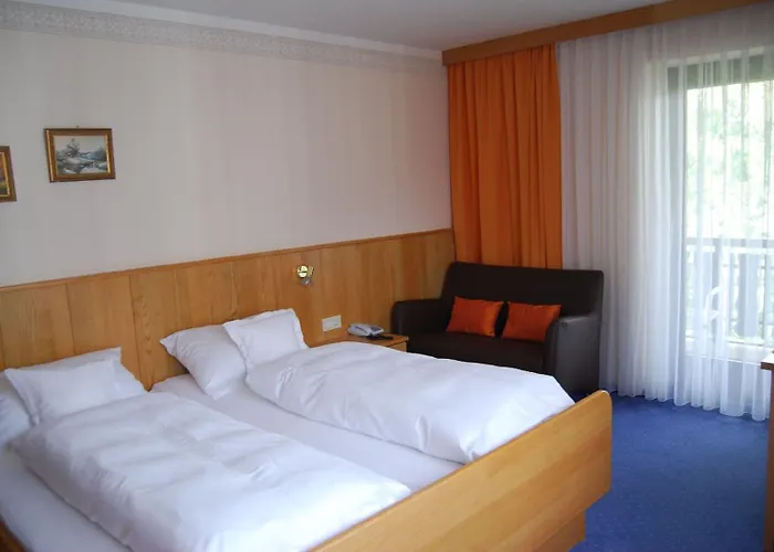 Gasthof Haus Carola 3*
